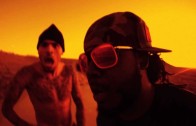 Chris Brown Feat. T-Pain „Niggas in Paris (Official)”