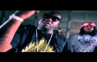Gucci Mane & Young Scooter Feat. Waka Flocka  „Hold Ya Rolly Up”
