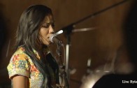 Jhene Aiko Performs „3:16 AM” On Live Bytes