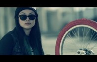 Snow tha Product „Doing Fine”
