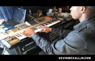 Kevin McCall „In The Studio (Explains How To Write A Song From a Woman’s Point Of View)”