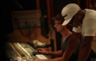 Ryan Leslie & Red Cafe „Making „Fly Together” In-Studio (Ryan Leslie Shows his Many Talents)”